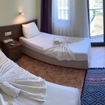 Olimpia Hotel *